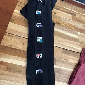 YoungLA For Her Winter Bloom Joggers medium